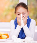 4 sposoby na kaszel mokry. Jak szybko oczyścić drogi oddechowe?