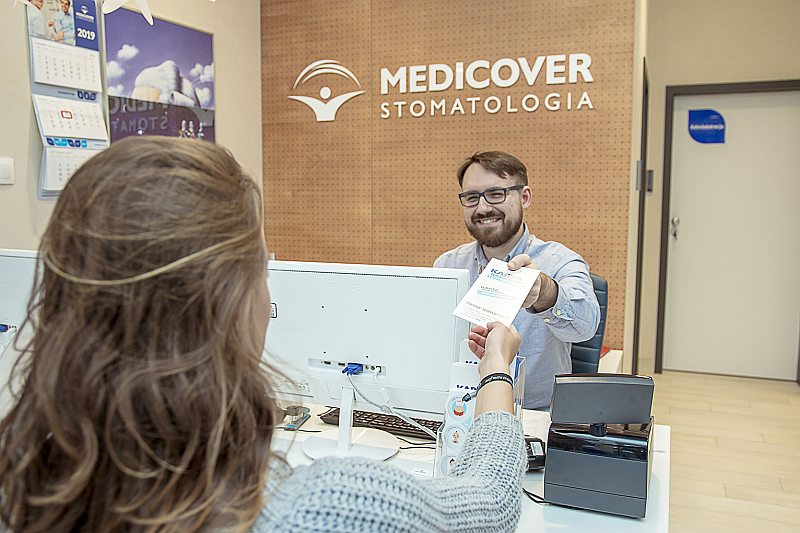 42c30dc774581b3ae1a558f91c2a8950 Implantowe Q&A, czyli nad czym zastanawiają się pacjenci?