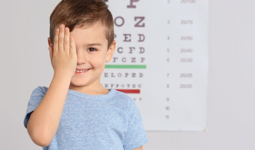 Krotkowzrocznosc-u-dzieci-zwieksza-ryzyko-innych-chorob-scaled Krótkowzroczność: epidemia, która dotyka już najmłodszych